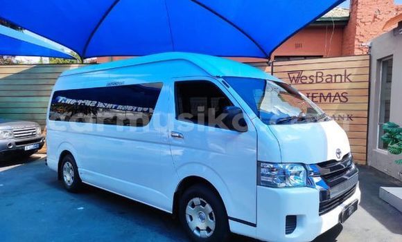 Tenga Tsaru Toyota 2000GT Chena Mota in Beitbridge in Matabeleland South Tenga Tsaru Toyota 2000GT Chena Mota in Beitbridge in Matabeleland South