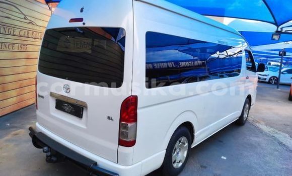 Tenga Tsaru Toyota 2000GT Chena Mota in Beitbridge in Matabeleland South Tenga Tsaru Toyota 2000GT Chena Mota in Beitbridge in Matabeleland South