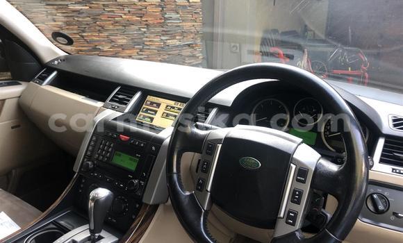 Buy Used Range Rover Range Rover Silver Car in Beitbridge in Matabeleland South Buy Used Range Rover Range Rover Silver Car in Beitbridge in Matabeleland South
