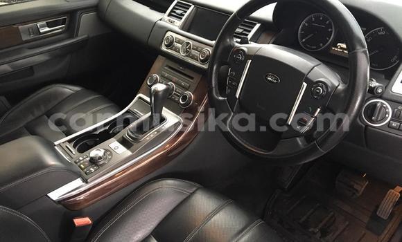 Nunua Ilio tumika Range Rover Range Rover Nyeupe Gari ndani ya Beitbridge nchini Matabeleland Kusini Nunua Ilio tumika Range Rover Range Rover Nyeupe Gari ndani ya Beitbridge nchini Matabeleland Kusini