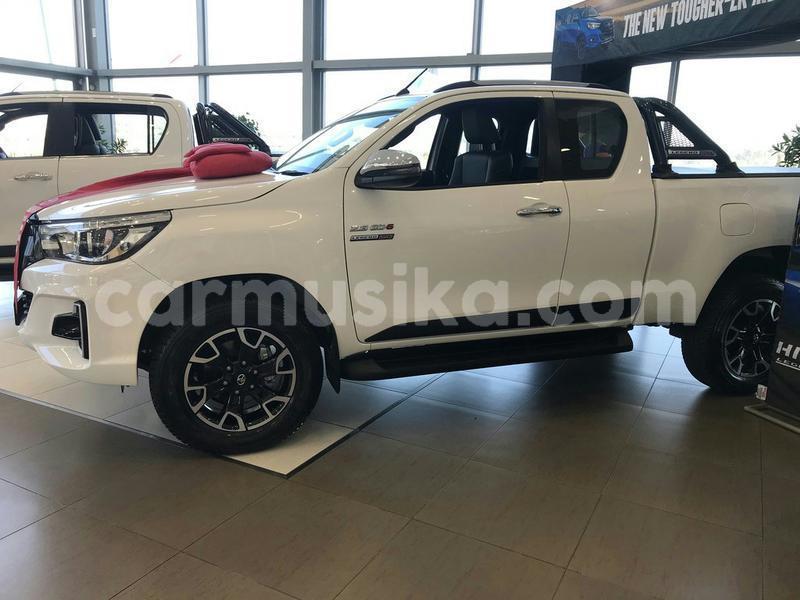 Big with watermark toyota hilux matabeleland south beitbridge 27490