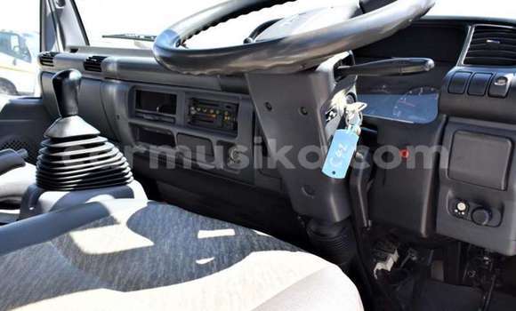 Buy Used Isuzu FTR 850 White Truck in Beitbridge in Matabeleland South Buy Used Isuzu FTR 850 White Truck in Beitbridge in Matabeleland South