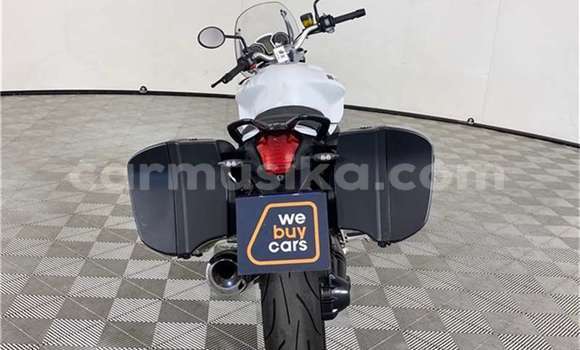 Buy Used BMW G 450 White Bike in Beitbridge in Matabeleland South Buy Used BMW G 450 White Bike in Beitbridge in Matabeleland South