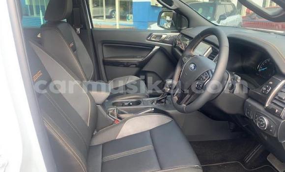 Acheter Occasion Voiture Ford Ranger Blanc à Beitbridge, Matabeleland South Acheter Occasion Voiture Ford Ranger Blanc à Beitbridge, Matabeleland South