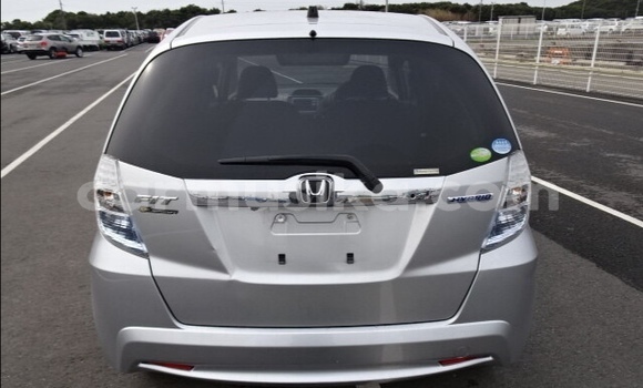 Acheter Occasion Voiture Honda Fit Gris à Beitbridge, Matabeleland South Acheter Occasion Voiture Honda Fit Gris à Beitbridge, Matabeleland South