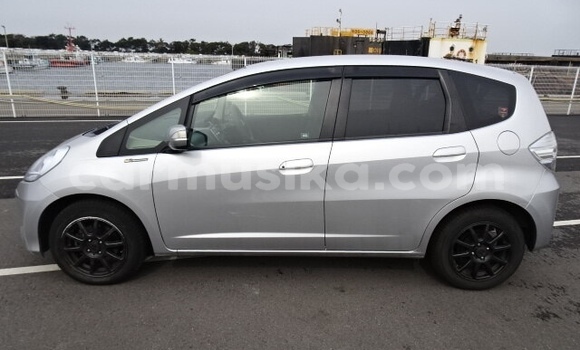 Acheter Occasion Voiture Honda Fit Gris à Beitbridge, Matabeleland South Acheter Occasion Voiture Honda Fit Gris à Beitbridge, Matabeleland South