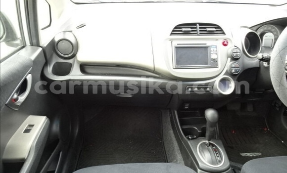 Acheter Occasion Voiture Honda Fit Gris à Beitbridge, Matabeleland South Acheter Occasion Voiture Honda Fit Gris à Beitbridge, Matabeleland South