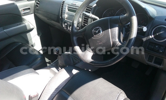 Acheter Occasion Voiture Mazda BT-50 Blanc à Beitbridge, Matabeleland South Acheter Occasion Voiture Mazda BT-50 Blanc à Beitbridge, Matabeleland South