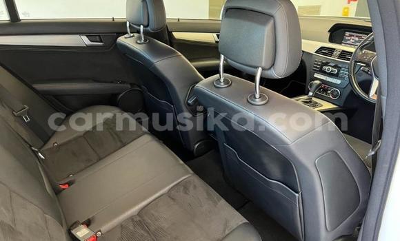 Tenga Tsaru Mercedes‒Benz C–Class Chena Mota in Beitbridge in Matabeleland South Tenga Tsaru Mercedes‒Benz C–Class Chena Mota in Beitbridge in Matabeleland South