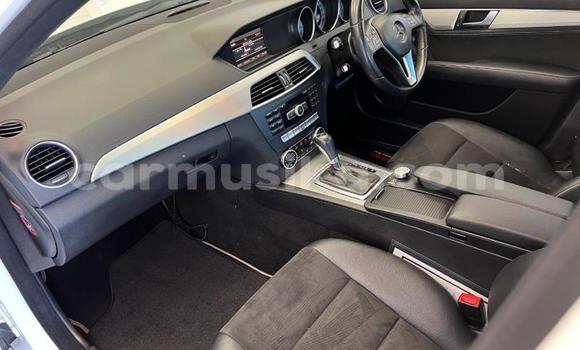 Tenga Tsaru Mercedes‒Benz C–Class Chena Mota in Beitbridge in Matabeleland South Tenga Tsaru Mercedes‒Benz C–Class Chena Mota in Beitbridge in Matabeleland South