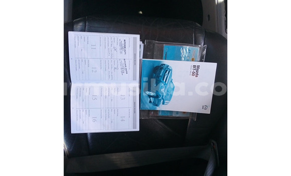 Acheter Occasion Voiture Mazda BT-50 Blanc à Beitbridge, Matabeleland South Acheter Occasion Voiture Mazda BT-50 Blanc à Beitbridge, Matabeleland South