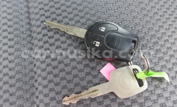 Acheter Occasion Voiture Nissan Caravan Blanc à Beitbridge, Matabeleland South Acheter Occasion Voiture Nissan Caravan Blanc à Beitbridge, Matabeleland South