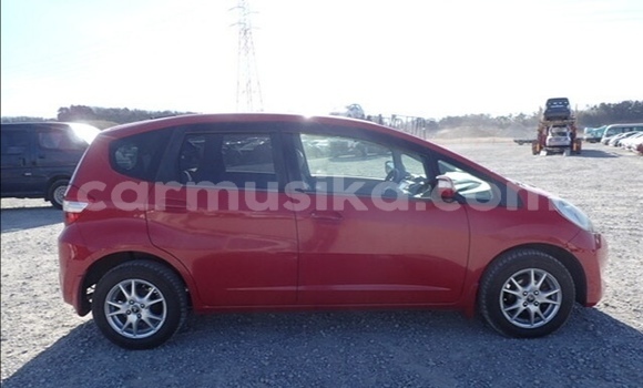 Tenga Tsaru Honda Fit Tsvuku Mota in Beitbridge in Matabeleland South Tenga Tsaru Honda Fit Tsvuku Mota in Beitbridge in Matabeleland South