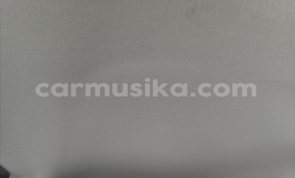 Tenga Tsaru Honda Fit Tsvuku Mota in Beitbridge in Matabeleland South Tenga Tsaru Honda Fit Tsvuku Mota in Beitbridge in Matabeleland South