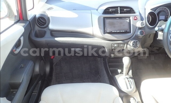 Tenga Tsaru Honda Fit Tsvuku Mota in Beitbridge in Matabeleland South Tenga Tsaru Honda Fit Tsvuku Mota in Beitbridge in Matabeleland South