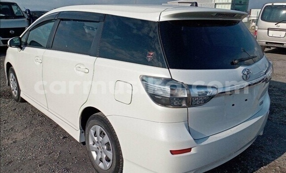 Tenga Tsaru Toyota Wish Chena Mota in Beitbridge in Matabeleland South Tenga Tsaru Toyota Wish Chena Mota in Beitbridge in Matabeleland South