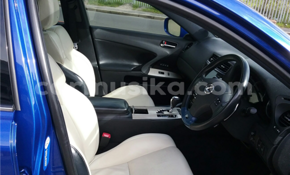 Acheter Occasion Voiture Toyota 2000GT Bleu à Beitbridge, Matabeleland South Acheter Occasion Voiture Toyota 2000GT Bleu à Beitbridge, Matabeleland South