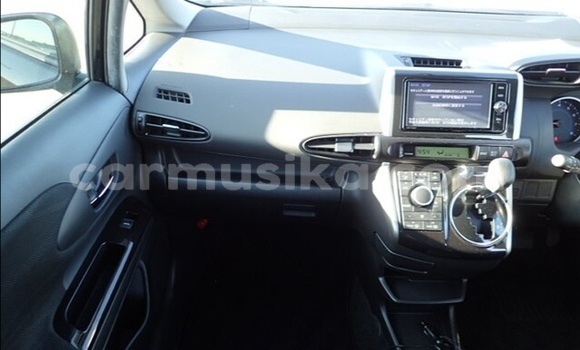 Acheter Occasion Voiture Toyota Wish Noir à Beitbridge, Matabeleland South Acheter Occasion Voiture Toyota Wish Noir à Beitbridge, Matabeleland South