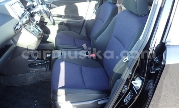 Acheter Occasion Voiture Toyota Wish Noir à Beitbridge, Matabeleland South Acheter Occasion Voiture Toyota Wish Noir à Beitbridge, Matabeleland South