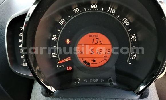 Tenga Tsaru Toyota Aygo Tsvuku Mota in Beitbridge in Matabeleland South Tenga Tsaru Toyota Aygo Tsvuku Mota in Beitbridge in Matabeleland South