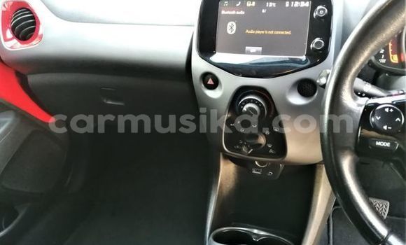 Tenga Tsaru Toyota Aygo Tsvuku Mota in Beitbridge in Matabeleland South Tenga Tsaru Toyota Aygo Tsvuku Mota in Beitbridge in Matabeleland South