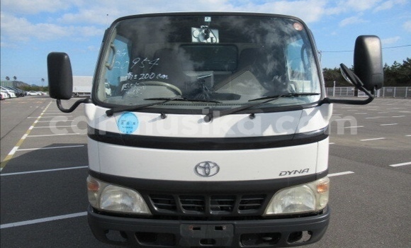 Acheter Occasion Voiture Toyota Dyna Blanc à Beitbridge, Matabeleland South Acheter Occasion Voiture Toyota Dyna Blanc à Beitbridge, Matabeleland South