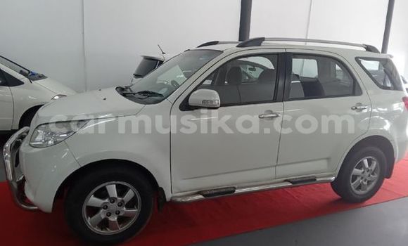 Acheter Occasion Voiture Daihatsu Terios Blanc à Beitbridge, Matabeleland South Acheter Occasion Voiture Daihatsu Terios Blanc à Beitbridge, Matabeleland South