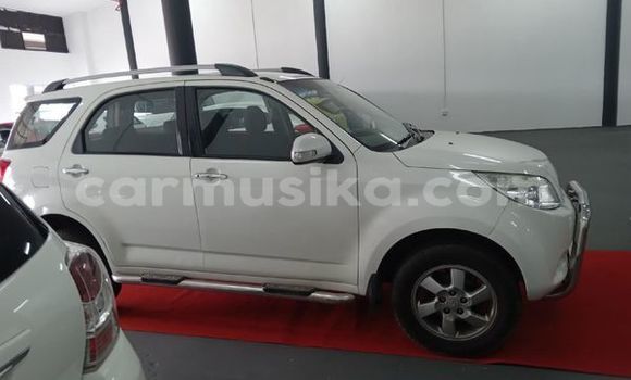 Acheter Occasion Voiture Daihatsu Terios Blanc à Beitbridge, Matabeleland South Acheter Occasion Voiture Daihatsu Terios Blanc à Beitbridge, Matabeleland South