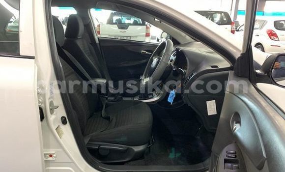 Tenga Tsaru Toyota Corolla Chena Mota in Beitbridge in Matabeleland South Tenga Tsaru Toyota Corolla Chena Mota in Beitbridge in Matabeleland South