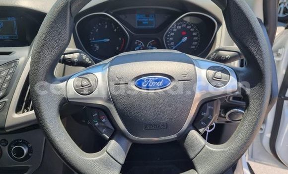 Acheter Occasion Voiture Ford Focus Blanc à Beitbridge, Matabeleland South Acheter Occasion Voiture Ford Focus Blanc à Beitbridge, Matabeleland South