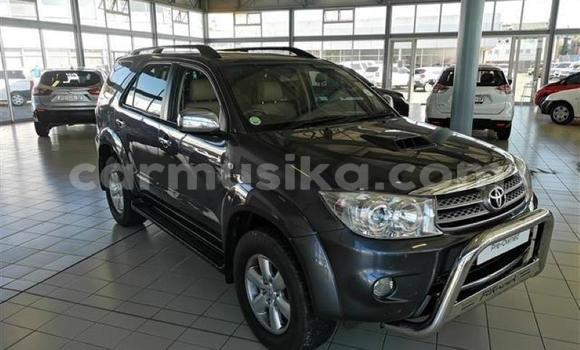 Acheter Occasion Voiture Toyota Fortuner Autre à Beitbridge, Matabeleland South Acheter Occasion Voiture Toyota Fortuner Autre à Beitbridge, Matabeleland South