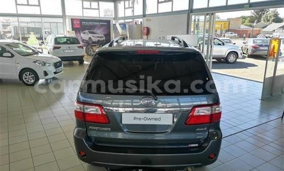 Acheter Occasion Voiture Toyota Fortuner Autre à Beitbridge, Matabeleland South Acheter Occasion Voiture Toyota Fortuner Autre à Beitbridge, Matabeleland South