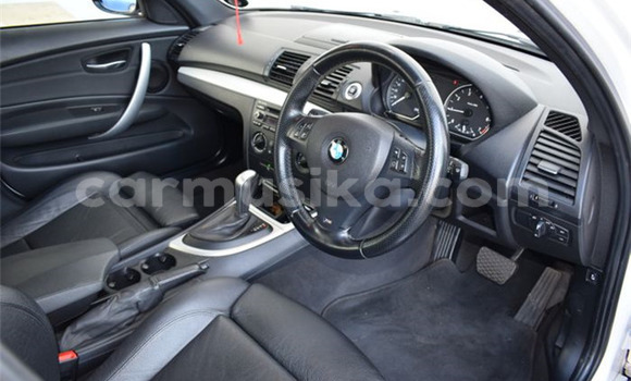 Buy Used BMW 1er White Car in Beitbridge in Matabeleland South Buy Used BMW 1er White Car in Beitbridge in Matabeleland South
