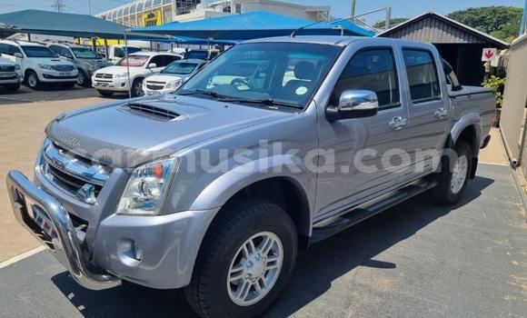 Buy Used Isuzu KB Blue Car in Beitbridge in Matabeleland South Buy Used Isuzu KB Blue Car in Beitbridge in Matabeleland South