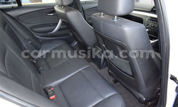 Buy Used BMW 1er White Car in Beitbridge in Matabeleland South Buy Used BMW 1er White Car in Beitbridge in Matabeleland South