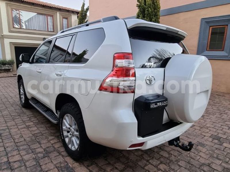 Big with watermark toyota land cruiser prado matabeleland south beitbridge 27529