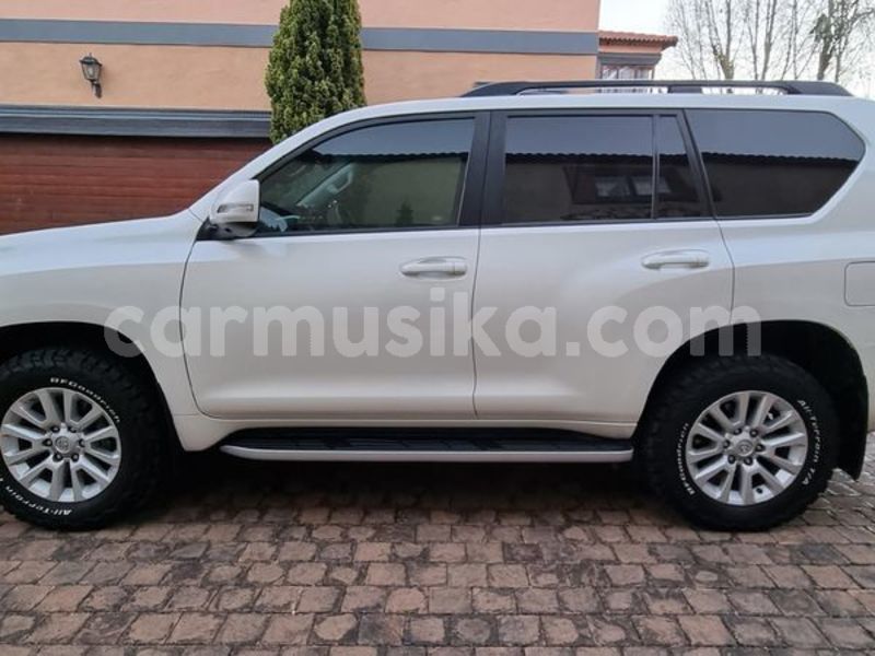 Big with watermark toyota land cruiser prado matabeleland south beitbridge 27529