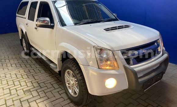 Buy Used Isuzu KB White Car in Beitbridge in Matabeleland South