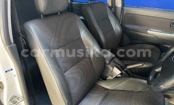 Acheter Occasion Voiture Isuzu KB Blanc à Beitbridge, Matabeleland South Acheter Occasion Voiture Isuzu KB Blanc à Beitbridge, Matabeleland South