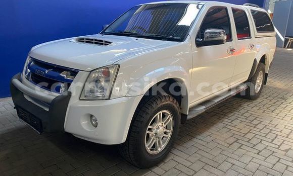 Acheter Occasion Voiture Isuzu KB Blanc à Beitbridge, Matabeleland South Acheter Occasion Voiture Isuzu KB Blanc à Beitbridge, Matabeleland South