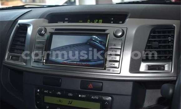 Acheter Occasion Voiture Toyota Hilux Gris à Beitbridge, Matabeleland South Acheter Occasion Voiture Toyota Hilux Gris à Beitbridge, Matabeleland South