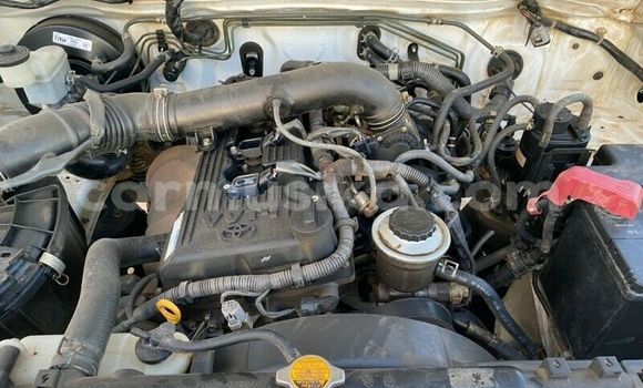 Nunua Ilio tumika Toyota Hilux Nyeupe Gari ndani ya Beitbridge nchini Matabeleland Kusini Nunua Ilio tumika Toyota Hilux Nyeupe Gari ndani ya Beitbridge nchini Matabeleland Kusini