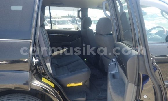 Acheter Occasion Voiture Toyota Land Cruiser Noir à Beitbridge, Matabeleland South Acheter Occasion Voiture Toyota Land Cruiser Noir à Beitbridge, Matabeleland South