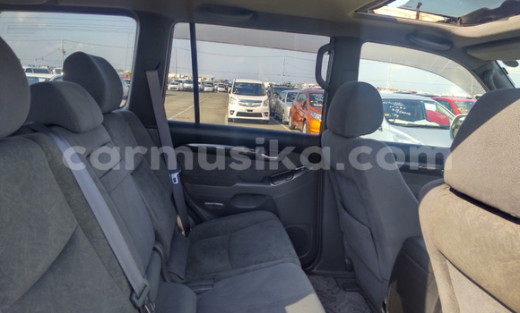 Buy Used Toyota Prado White Car in Beitbridge in Matabeleland South Buy Used Toyota Prado White Car in Beitbridge in Matabeleland South