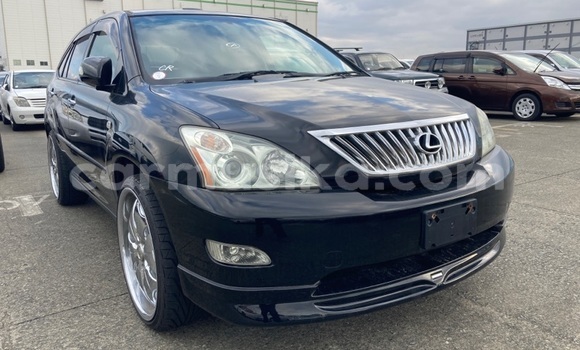 Tenga Tsaru Toyota RAV4 Nhema Mota in Beitbridge in Matabeleland South
