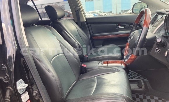 Acheter Occasion Voiture Toyota RAV4 Noir à Beitbridge, Matabeleland South Acheter Occasion Voiture Toyota RAV4 Noir à Beitbridge, Matabeleland South