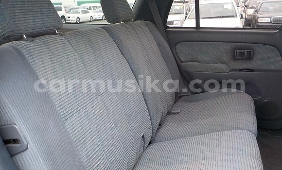 Tenga Tsaru Toyota Hilux Surf Zvimwe Mota in Beitbridge in Matabeleland South Tenga Tsaru Toyota Hilux Surf Zvimwe Mota in Beitbridge in Matabeleland South