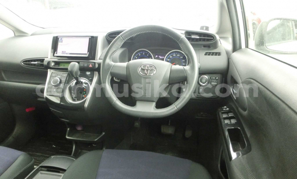 Nunua Ilio tumika Toyota Wish Nyeupe Gari ndani ya Beitbridge nchini Matabeleland Kusini Nunua Ilio tumika Toyota Wish Nyeupe Gari ndani ya Beitbridge nchini Matabeleland Kusini