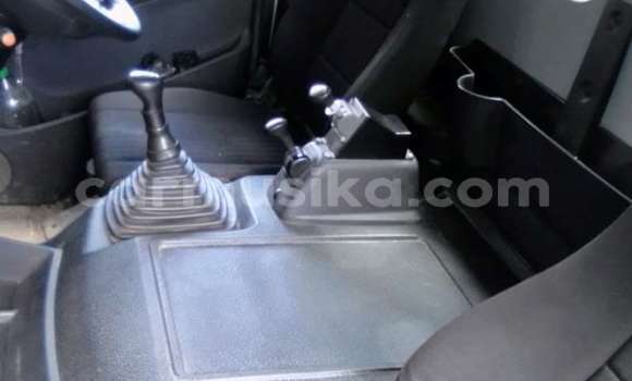 Buy Used Mercedes‒Benz Tipper White Truck in Beitbridge in Matabeleland South Buy Used Mercedes‒Benz Tipper White Truck in Beitbridge in Matabeleland South