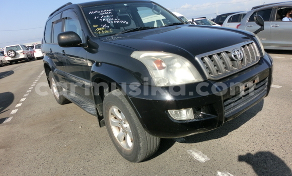 Buy Used Toyota Prado Black Car in Beitbridge in Matabeleland South